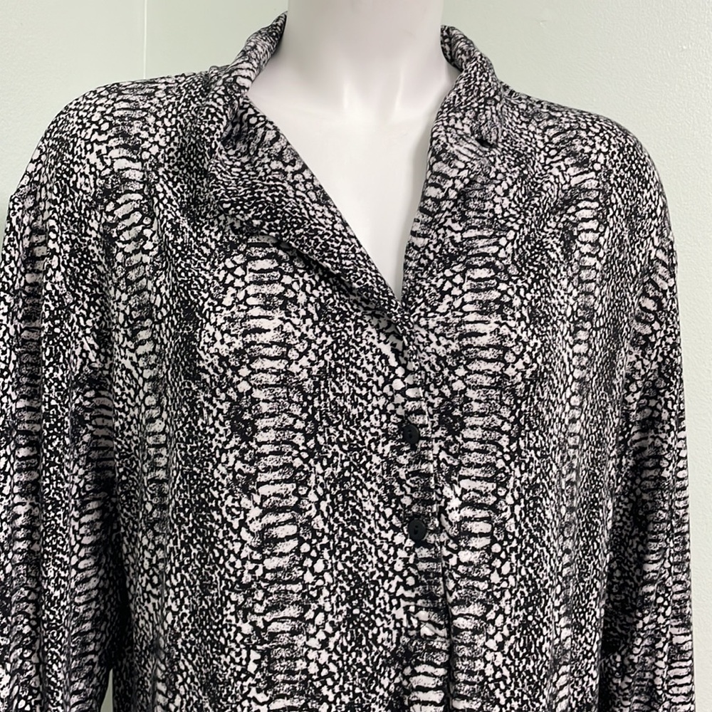 Tart Intimates Button Front Snakeprint Nightshirt - image 2